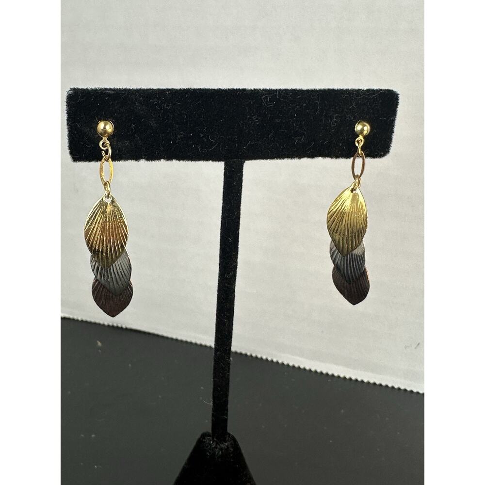 Vintage Dainty Leaf Dangle Screw Back Earrings Tri Color Shabby Chic Boho